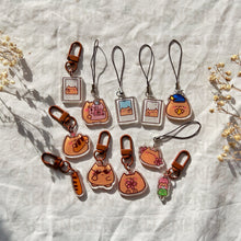 Load image into Gallery viewer, mini boop acrylic keychains